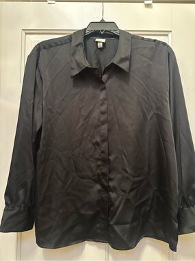 Women’s Classic Black Satin Dress Shirt with Point Collar